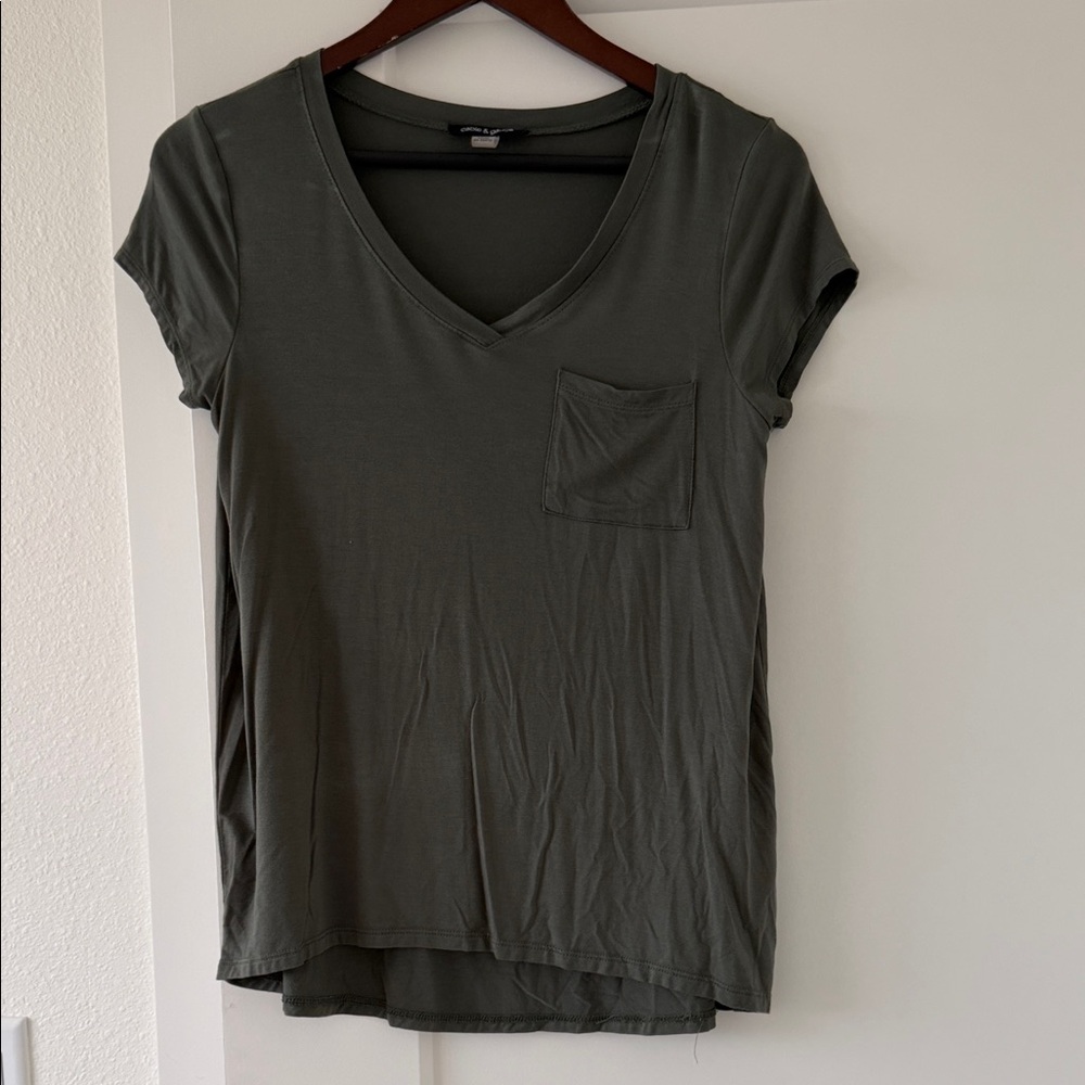 Cable & Gauge Olive V-Neck Short Sleeve Top